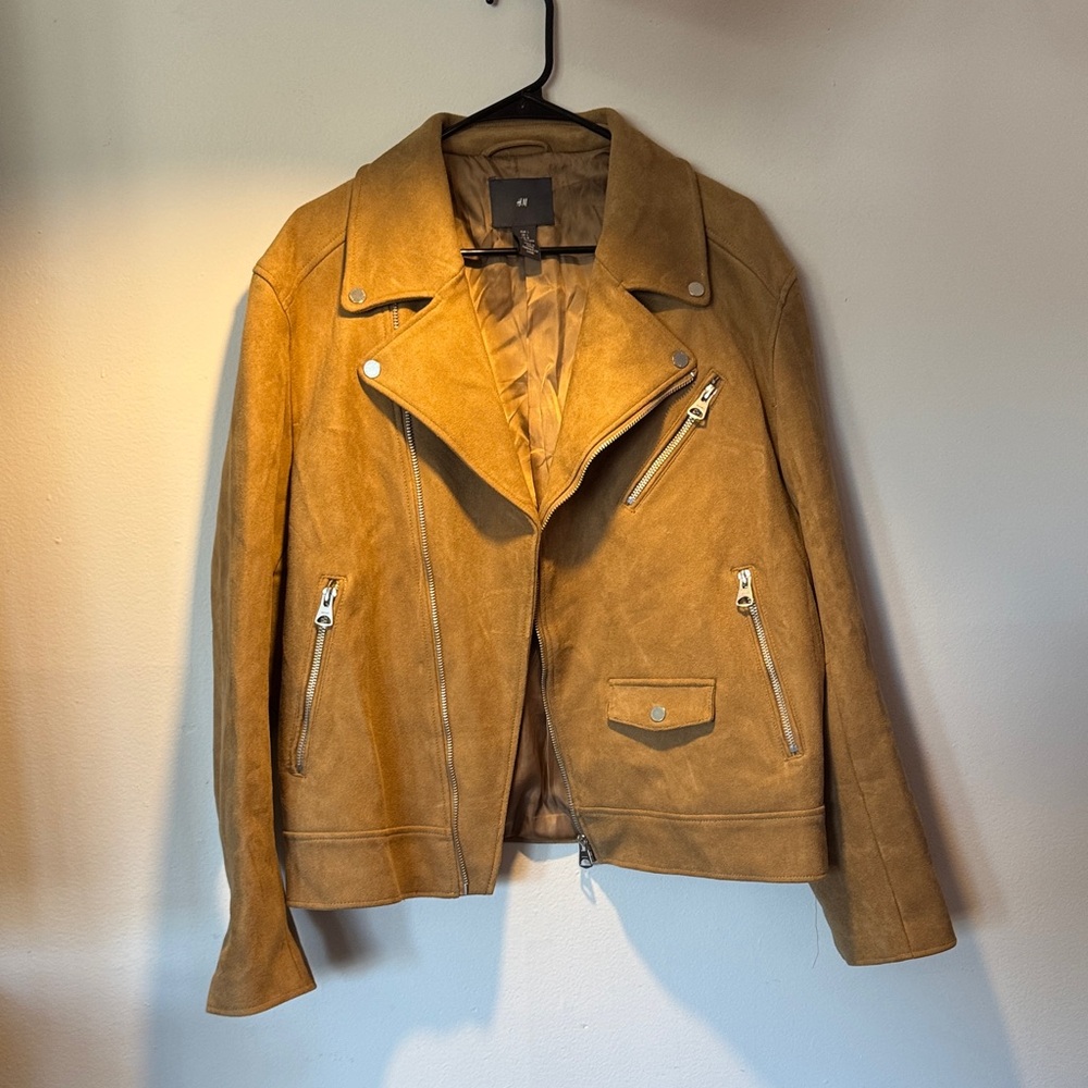 H&M Tan Garment